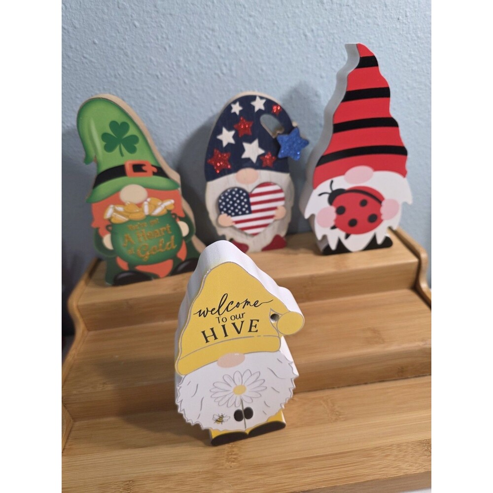4 Gnomes Wooden St Patrick Heart Of Gold USA  Flag Lady Bug Welcome To Our Hive